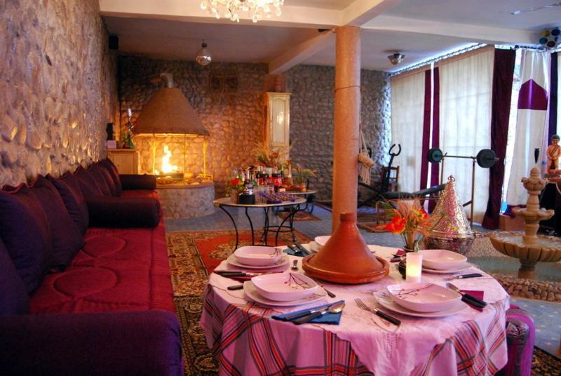 Le Temps De Vivre Acomodação com café da manhã Uarzazate Exterior foto
